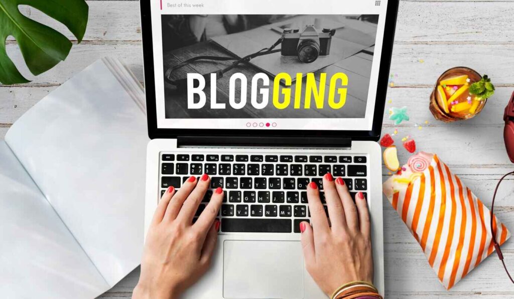लड़कियों के लिए 6 सबसे लाभकारी बिजनेस !(Best Profitable Business For Girls)